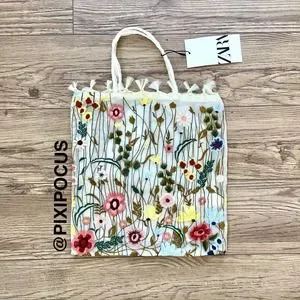 ZARA【NEW】EMBROIDERED DETAIL TOTE BAG Zara | Bags | Zara Mini Tote Bag | Poshmark